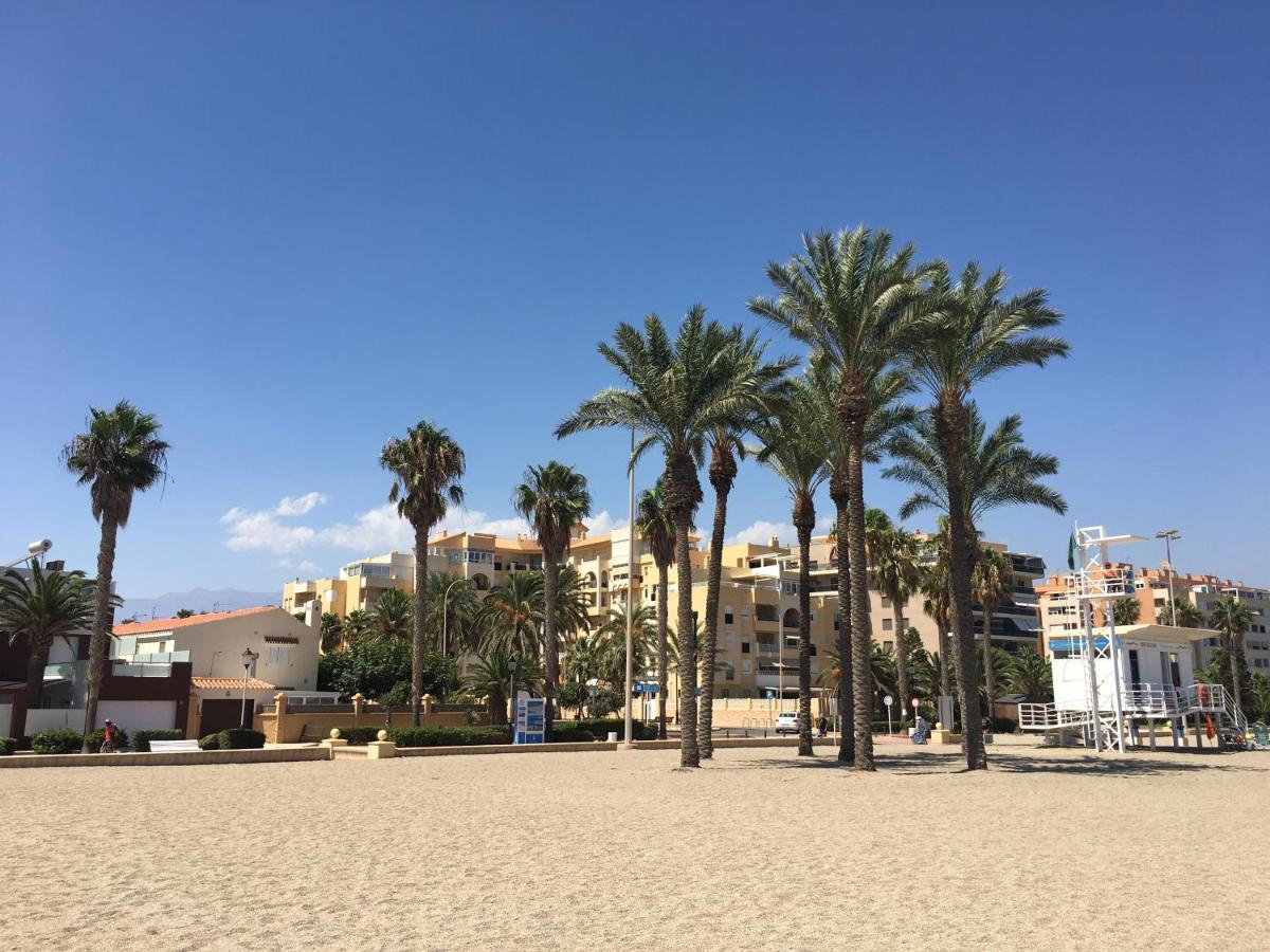 Atico Almeria. Paseo Maritimo Apartament *
