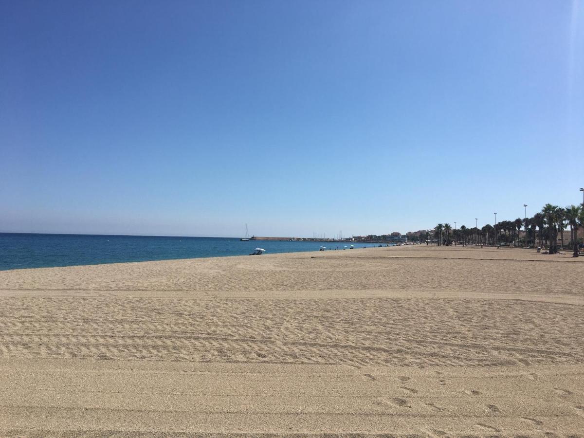 Apartament Atico Almeria. Paseo Maritimo Roquetas de Mar